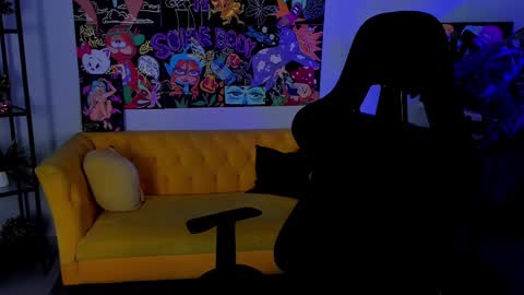 AshleyAshe  online show from March 7, 2:04 am