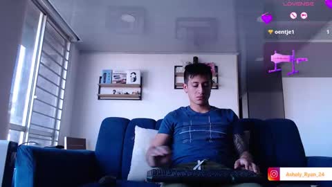 Ashley And Ryan  online show from January 17, 9:51 pm