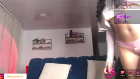 Ashley And Ryan  online show from April 16, 11:51 pm