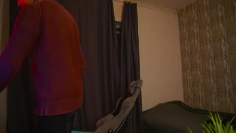 Jerk Machine online show from December 4, 3:10 pm