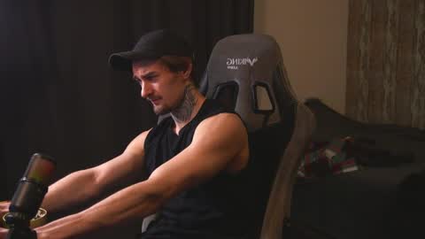 Snapshot of asher_88 chatting on May 30, 7:38 am Jerk Machine online show from May 30, 7:38 am