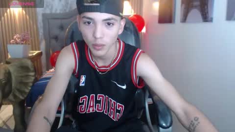 Snapshot of asher_costa chatting on February 14, 6:59 pm Asher Costa online show from February 14, 6:59 pm