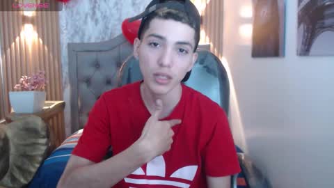 Snapshot of asher_costa chatting on February 18, 7:21 pm Asher Costa online show from February 18, 7:21 pm