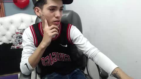 Snapshot of asher_costa chatting on March 4, 10:38 pm Asher Costa online show from March 4, 10:38 pm