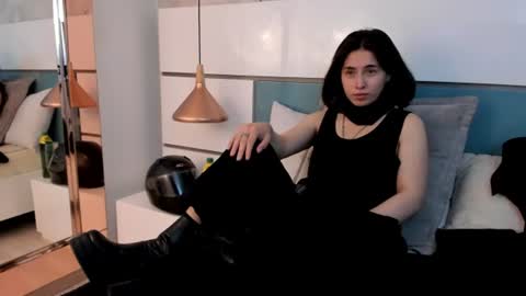 Snapshot of ashkoreh chatting on July 2, 8:15 pm Ashkoreh online show from July 2, 8:15 pm