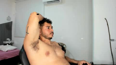 ashlan_king online show from May 5, 9:34 pm