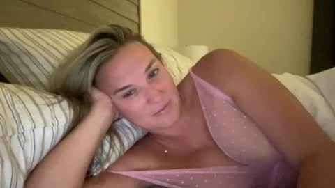 ashlarising online show from November 2, 1:41 am