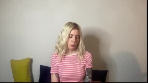 Ashlee online show from January 17, 5:12 am