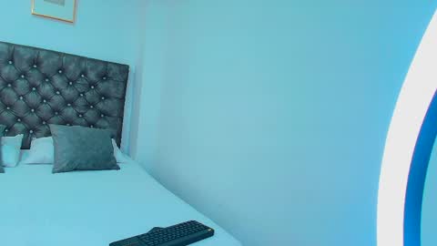 ashleeparadise online show from June 3, 1:46 pm