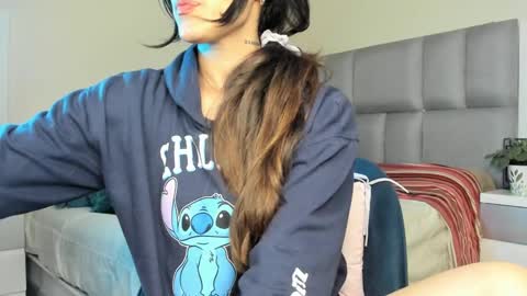 Carolina  online show from December 6, 12:34 am