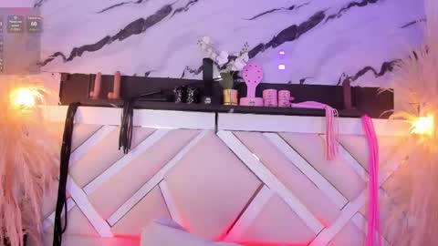 Snapshot of ashley_7777 chatting on April 15, 1:40 pm ashley_7777 online show from April 15, 1:40 pm