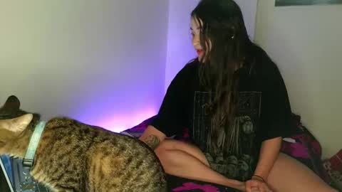 Ashley online show from September 29, 1:44 am