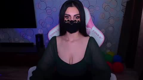   Yasmina   online show from April 6, 4:46 am