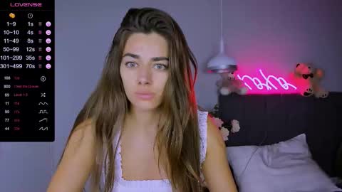 Snapshot of ashley__jess chatting on November 10, 4:28 pm Ashley online show from November 10, 4:28 pm