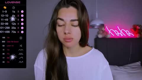 Snapshot of ashley__jess chatting on November 24, 5:45 pm Ashley online show from November 24, 5:45 pm