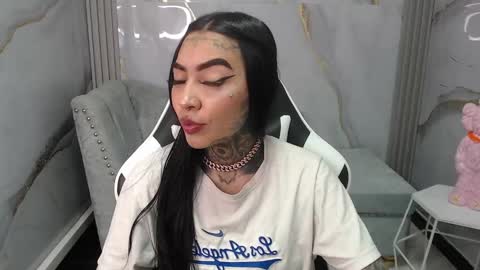 ashley_blum_v online show from October 8, 8:17 pm