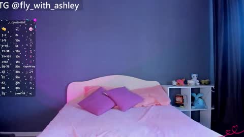 ashley_fly online show from September 19, 6:59 am