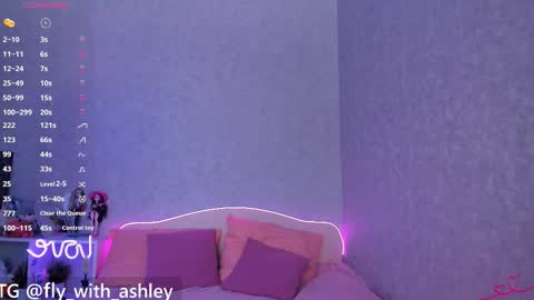 Snapshot of ashley_fly chatting on February 1, 5:28 am ashley_fly online show from February 1, 5:28 am