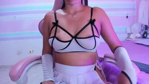 ASHLEY online show from January 10, 2:35 am