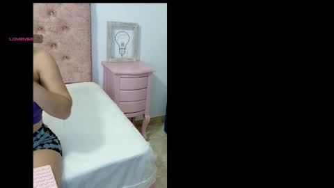 ASHLEY online show from March 7, 2:08 am