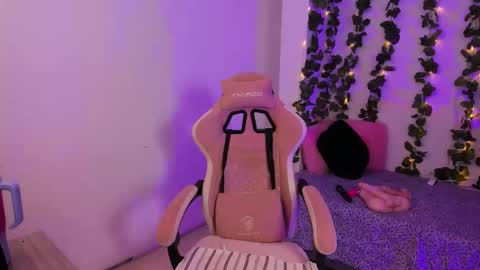 ashley online show from December 3, 3:03 am