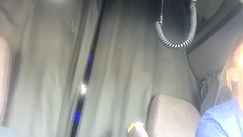 ashleydoyle0311 online show from April 16, 7:25 pm