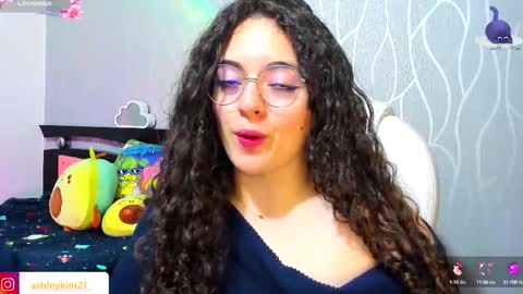 .. Ashley .. online show from September 27, 12:48 am