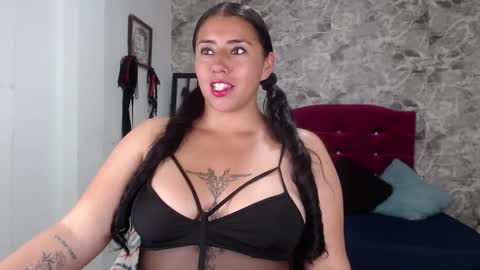 Snapshot of ashleymonroe14 chatting on September 20, 2:56 am LORE online show from September 20, 2:56 am