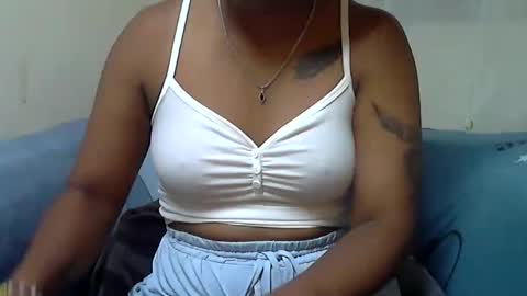 ashleyqueen X online show from January 15, 9:07 pm