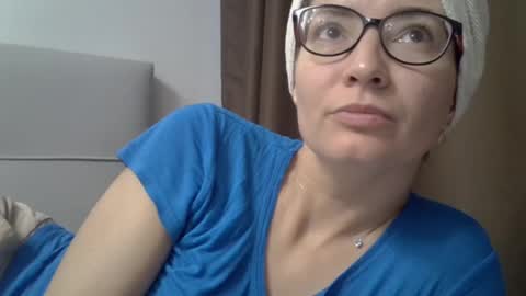 Ashley online show from October 27, 5:55 am