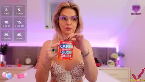 Snapshot of ashleystorms chatting on November 18, 5:23 am AshleyStorms online show from November 18, 5:23 am