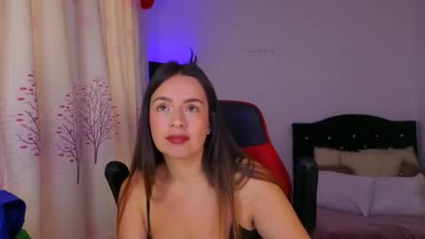 ASHLEY online show from February 2, 1:54 pm