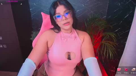 Ashleyy18   online show from November 1, 12:01 am