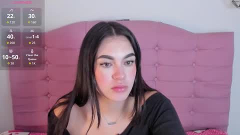 kylie online show from December 4, 2:10 am