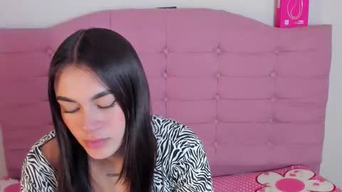 kylie online show from December 5, 1:58 am