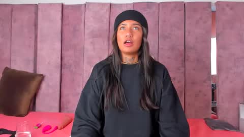 Snapshot of ashlie_robertss chatting on January 11, 2:58 pm Ashlie online show from January 11, 2:58 pm