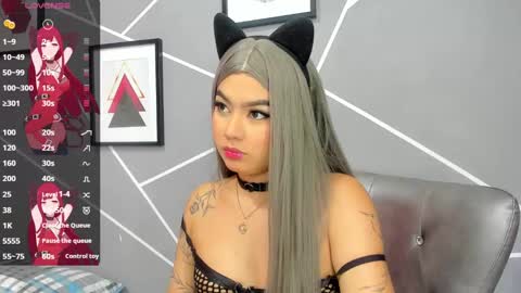 Snapshot of ashliekitty_011 chatting on March 6, 2:09 am Ashlie online show from March 6, 2:09 am