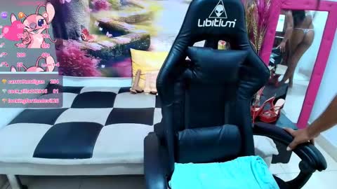 ashly online show from September 25, 6:44 pm