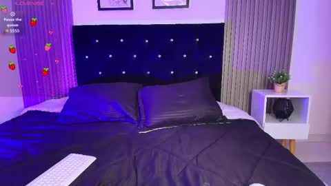    online show from November 13, 7:02 pm