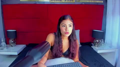 ashlye_collins online show from October 7, 12:24 pm