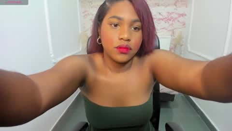 ashlyjewel online show from September 28, 12:32 pm