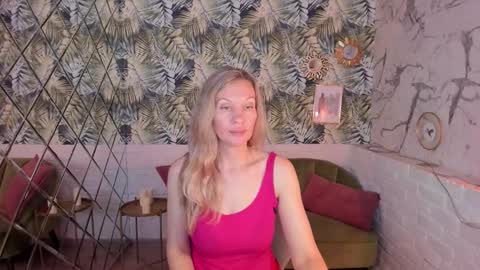 Asia online show from October 4, 7:06 am