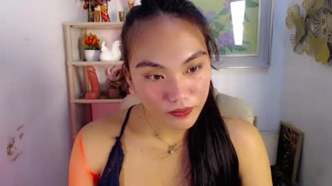 Snapshot of asian_alliyah chatting on June 20, 5:10 am asian_alliyah online show from June 20, 5:10 am