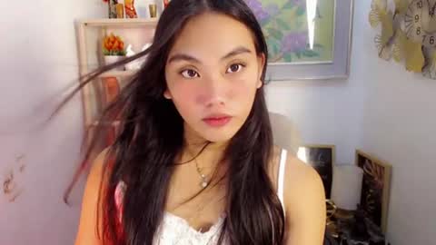 Snapshot of asian_alliyah chatting on July 1, 12:51 pm asian_alliyah online show from July 1, 12:51 pm