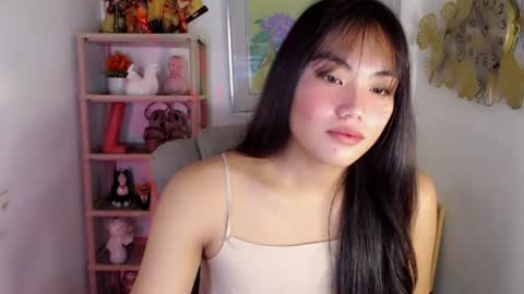 Snapshot of asian_alliyah chatting on July 8, 12:48 am asian_alliyah online show from July 8, 12:48 am