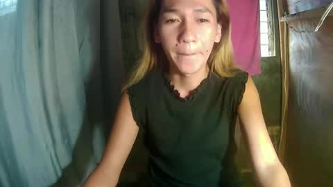 Snapshot of asian_angelcumster chatting on October 26, 10:58 pm asian_angelcumster online show from October 26, 10:58 pm