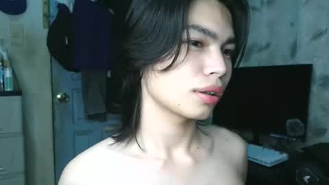 Snapshot of asian_babyboi chatting on October 2, 12:56 pm asian_babyboi online show from October 2, 12:56 pm
