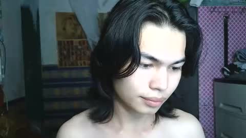 asian_babyboi online show from February 1, 10:58 am