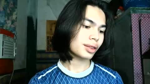 Snapshot of asian_babyboi chatting on May 27, 1:52 pm asian_babyboi online show from May 27, 1:52 pm