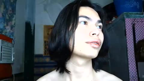 Snapshot of asian_babyboi chatting on June 2, 3:03 pm asian_babyboi online show from June 2, 3:03 pm